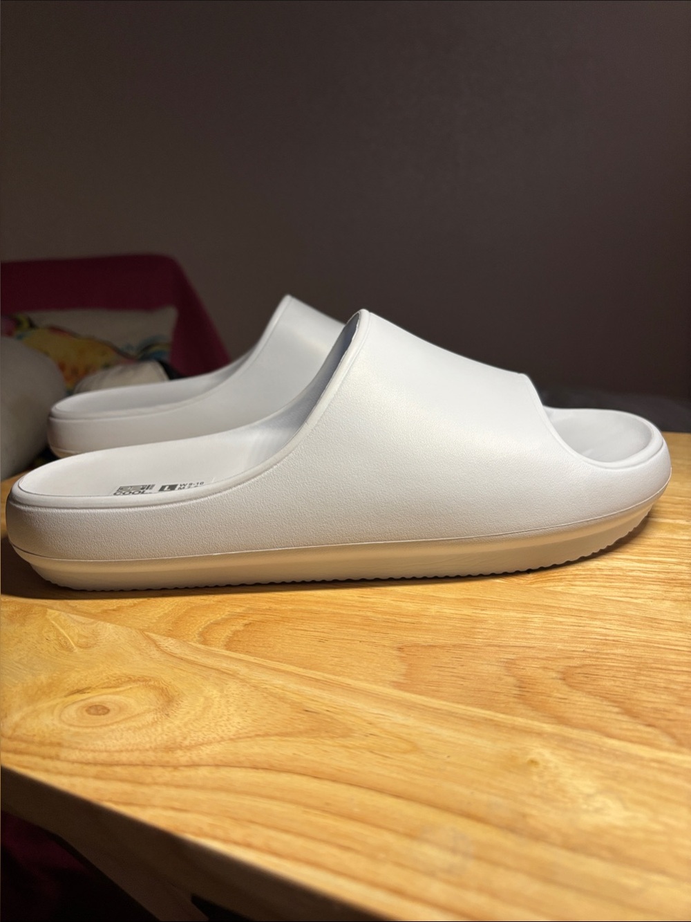 32 Degrees White Slide Sandals Unisex Relaxed fit